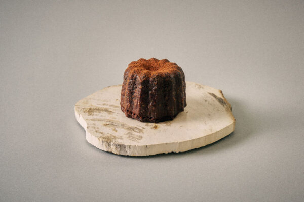 元町カヌレのチョコ