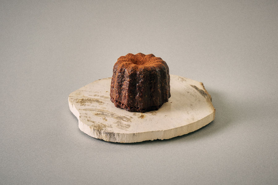 元町カヌレのチョコ