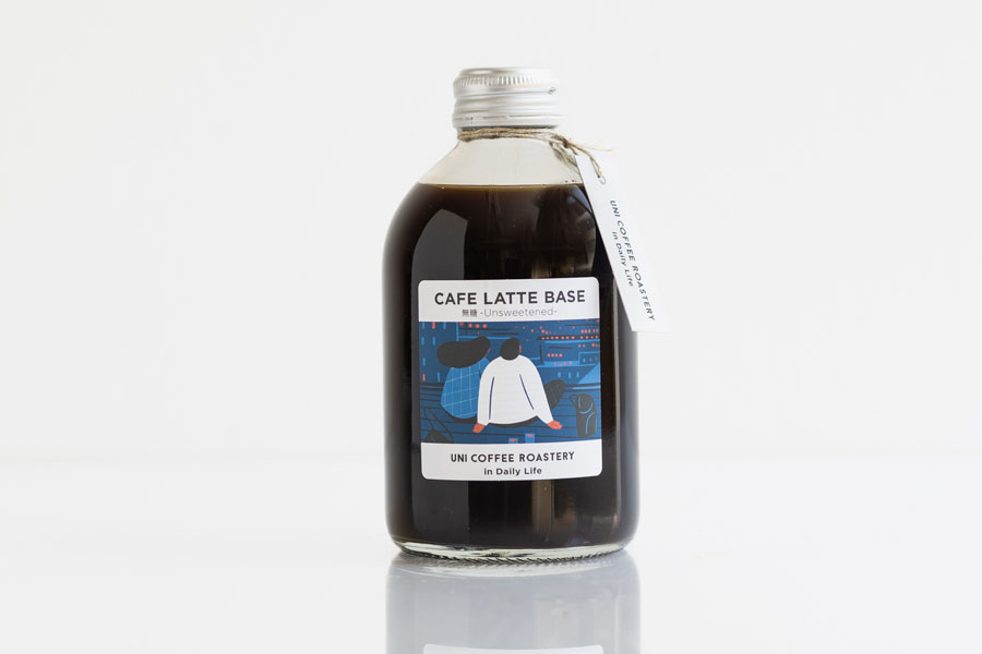 コーヒーラテベースの無糖のパッケージデザイン